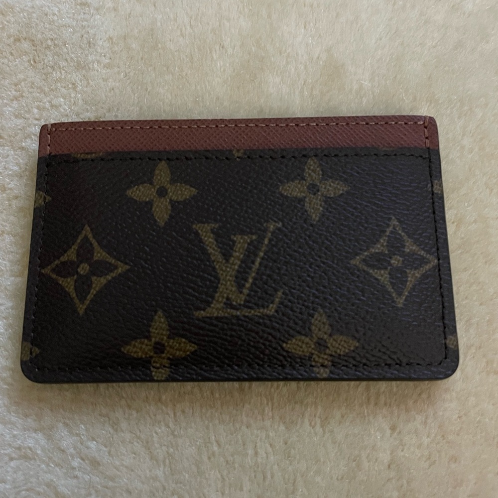 Authentic Louis Vuitton Canvas Monogram Card Holder